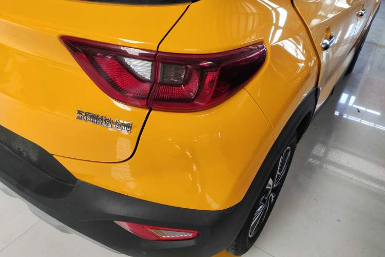 Used Kia kx1 Stonic 2019 1.4L Automatic Sport Edition China VI Exterior 3