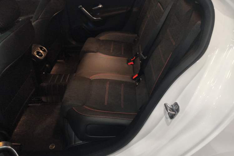 Used Mercedes-Benz A-Class 2025 A 200 L Fashion Model
