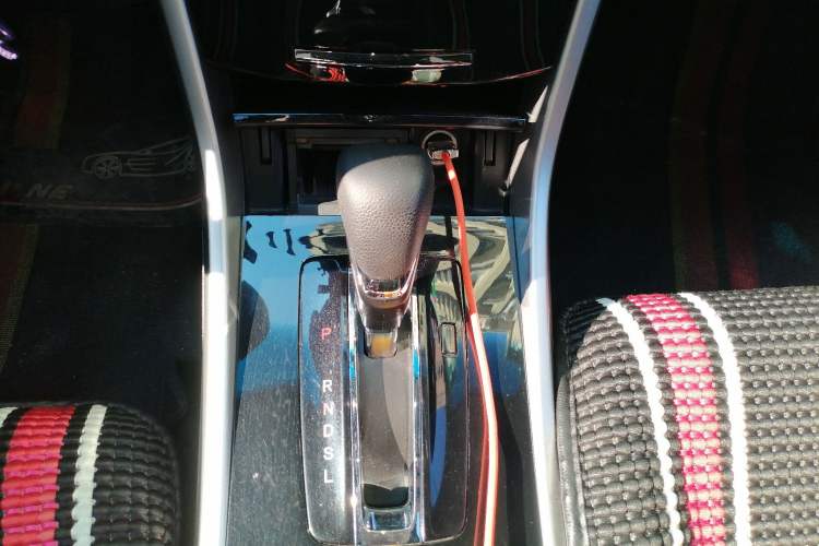 Used Honda Accord 2016 2.0L Comfort Edition Gear Lever