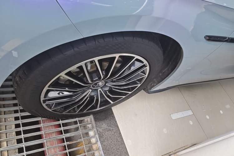 Used BYD Han 2021 EV Standard Range Luxury Model
