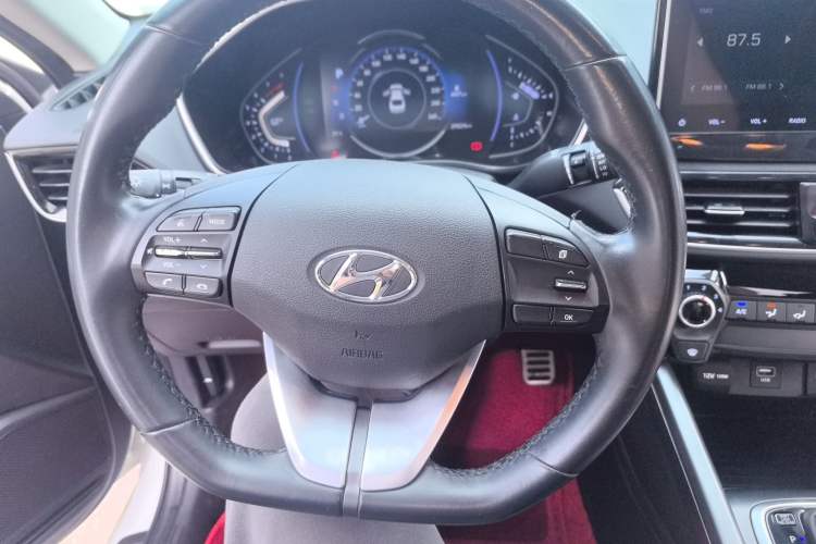 Used Hyundai Lafesta 2019 280TGDi Sport Edition China VI Steering Wheel