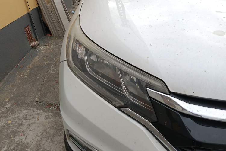 Used Honda CR-V 2015 2.0L two-wheel drive Fashion Edition Right Front Headlight