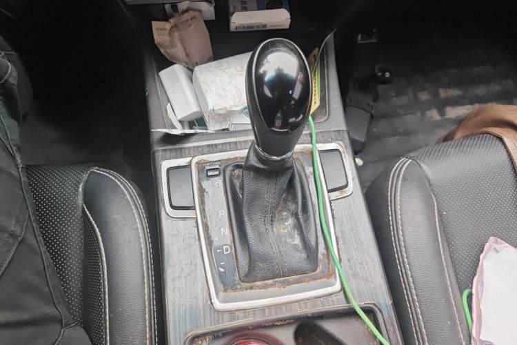 Used Hyundai Mistra 2016 1.6T Automatic Smart GLS Gear Lever