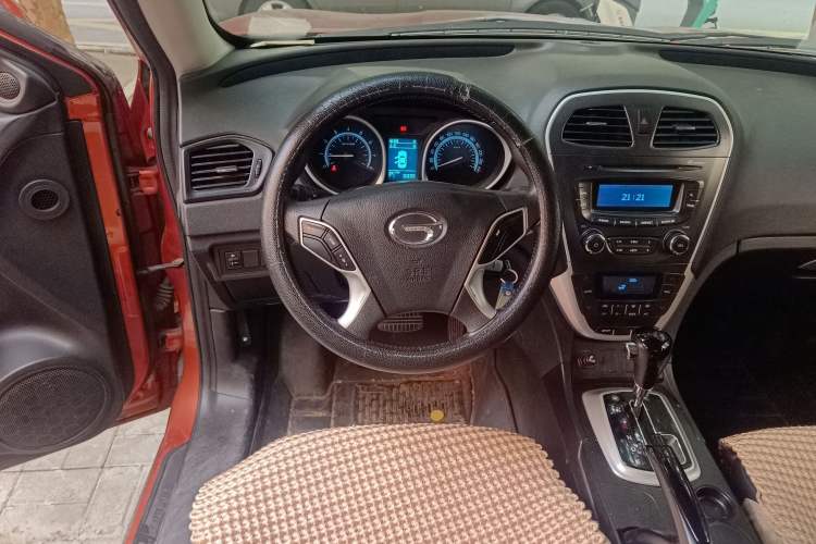 Used GAC Trumpchi GS5 2012 2.0L Automatic Two-Wheel Drive Elite Edition