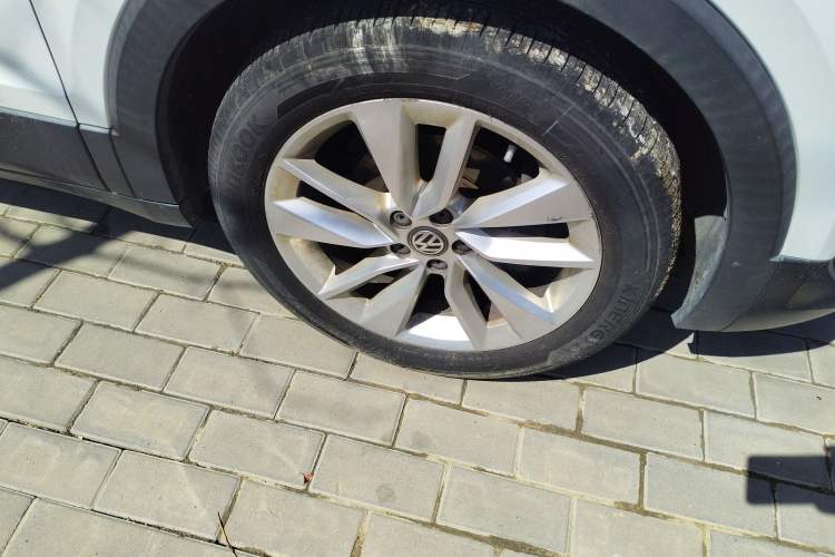 Used Volkswagen T-Cross 2019 1.5L Automatic Comfort Edition Right Front Wheel Hub