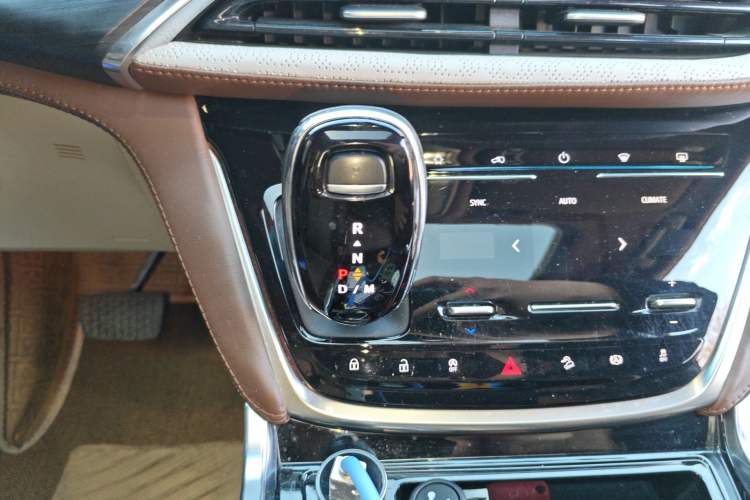 Used Buick GL8 2022 ES Landtrek 653T Comfort Edition
