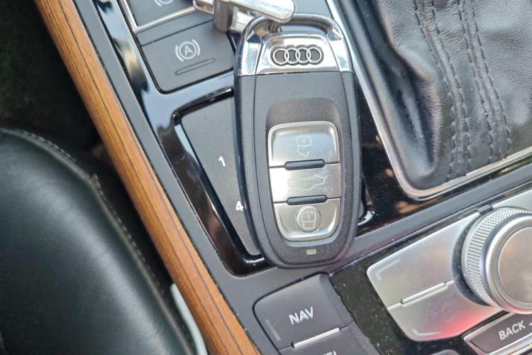 Used Audi A6L 2018 30th Anniversary Edition 30 FSI Style Model