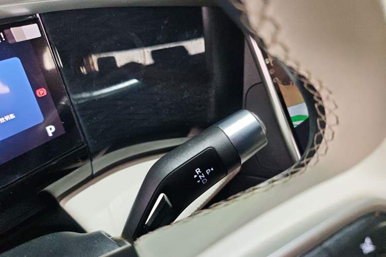 Used Geely Galaxy L7 2023 1.5T 115 km Starship