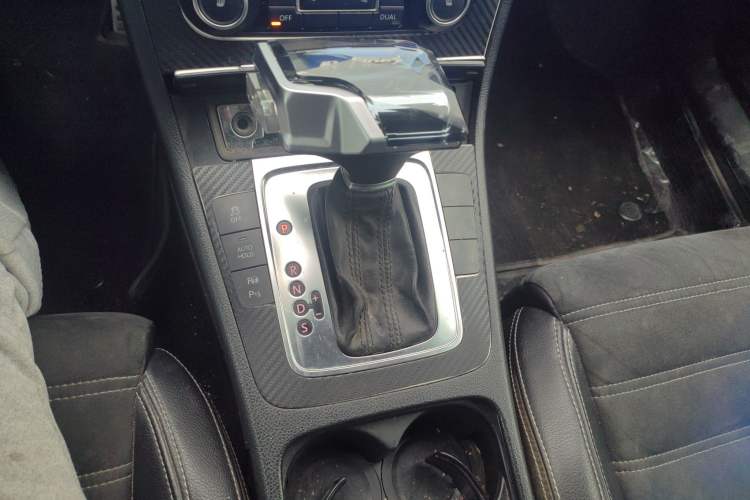 Used Volkswagen FAW-Volkswagen CC 2011 2.0 TSI Ultimate Edition
