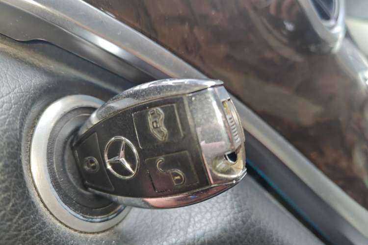 Used Mercedes-Benz V-Class 2018 V 260 Prestige Edition China VI Interior 1