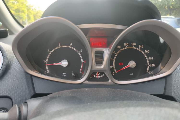 Used Ford Fiesta 2010 Hatchback 1.5L Automatic Limited Edition "Guangmang"
