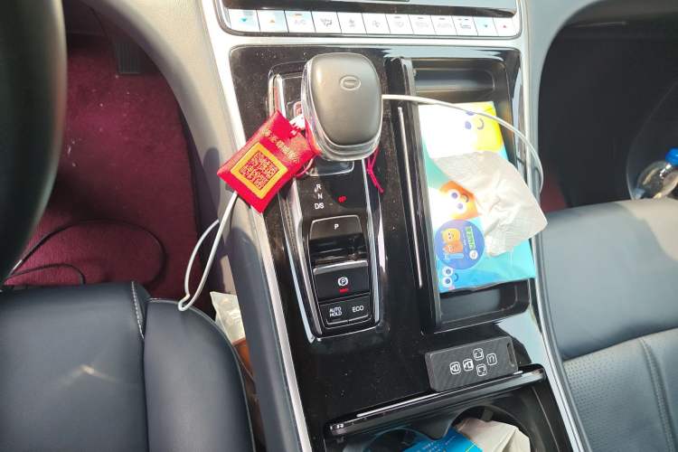 Used GAC Trumpchi M8 2021 Master Series 390T Ultimate Edition Gear Lever