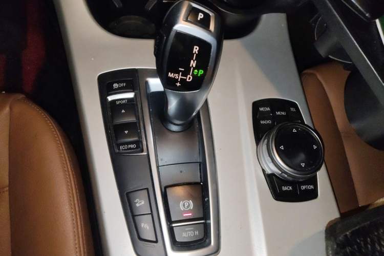 Used BMW X3 2014 xDrive28i Leading Model