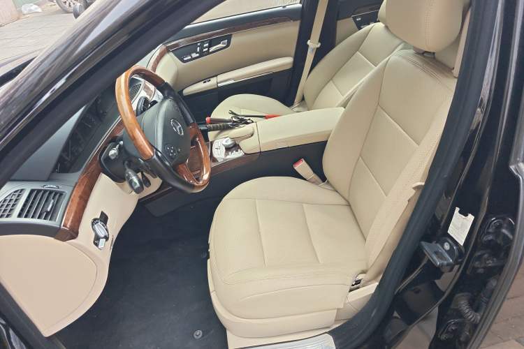 Used Mercedes-Benz S-Class 2011 S 350 L CGI 4MATIC
