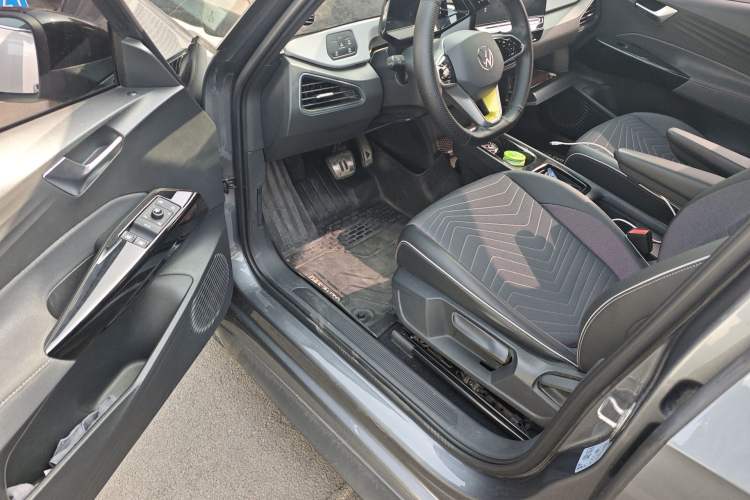 Used Volkswagen ID.3 2023 Upgraded Model Pure Intelligent Enjoyment Version Driver Seat