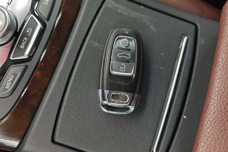 Used Audi A6L 2014 TFSI Standard Model
