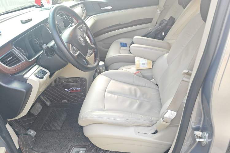 Used Buick GL8 2017 25S Luxury Version China V Standard Left Front Seat