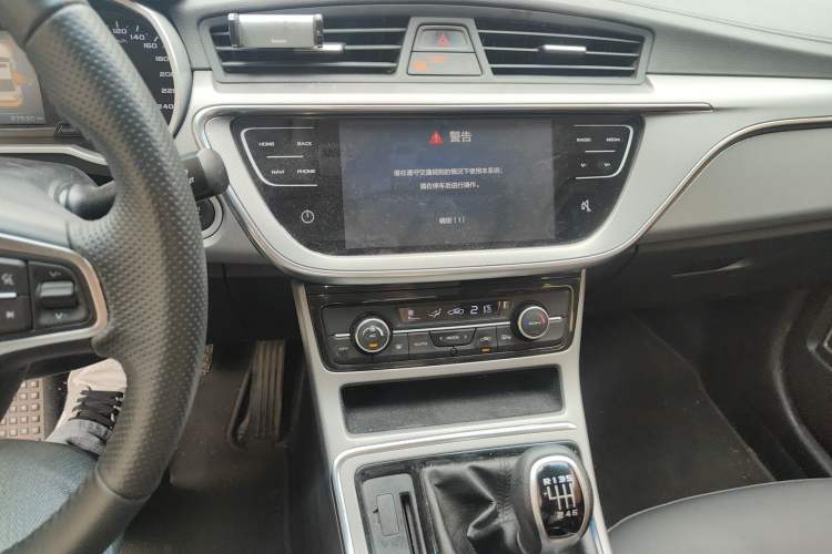 Used Geely Auto Emgrand GL 2018 1.8L Manual Elite Smart Connectivity Version
