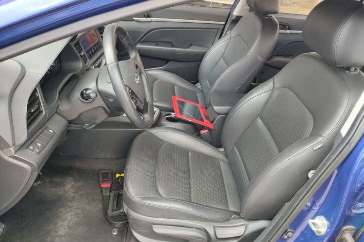 Used Hyundai Elantra (6th Generation / Lingdong) 2019 1.5L CVT ZhiXuan – Elite Version Left Front Seat