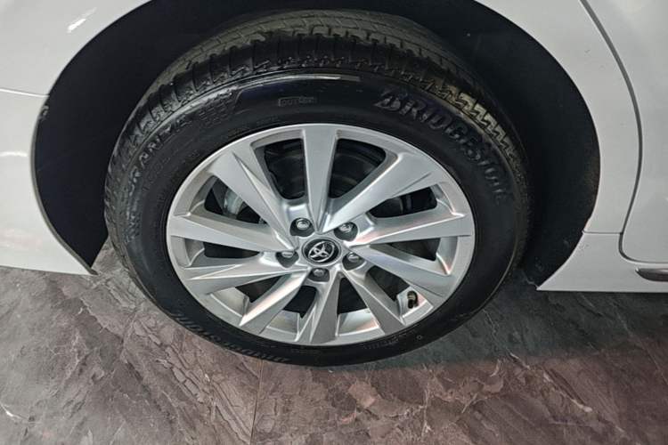 Used Toyota Camry 2023 2.0G Luxury Edition