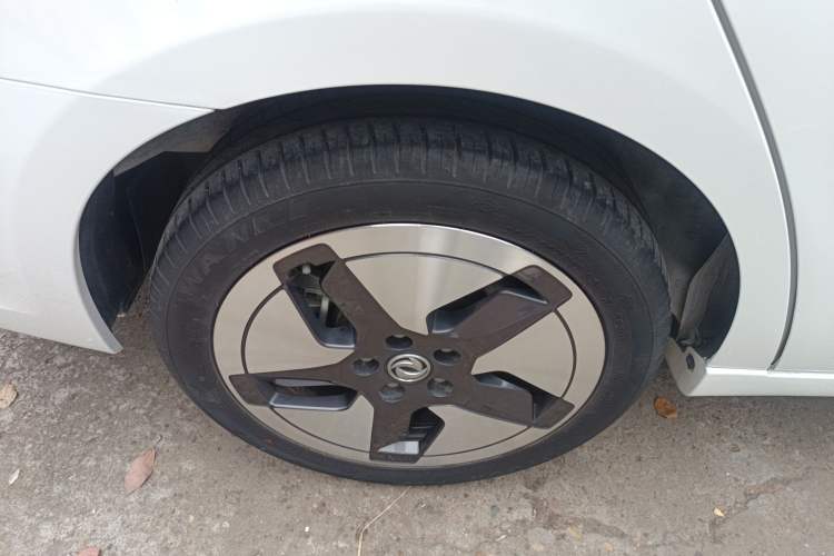 Used Dongfeng Aeolus E70 2021 Revised Version 360H Battery-Swap Edition