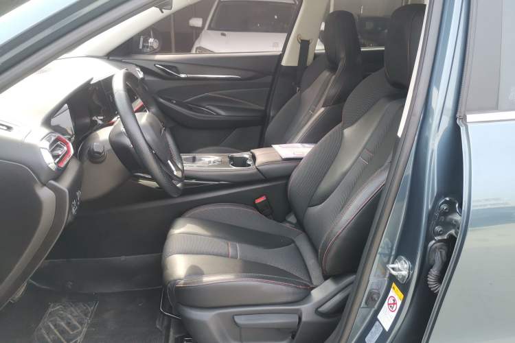 Used Oshan X5 2021 1.5T DCT Prestige Edition
