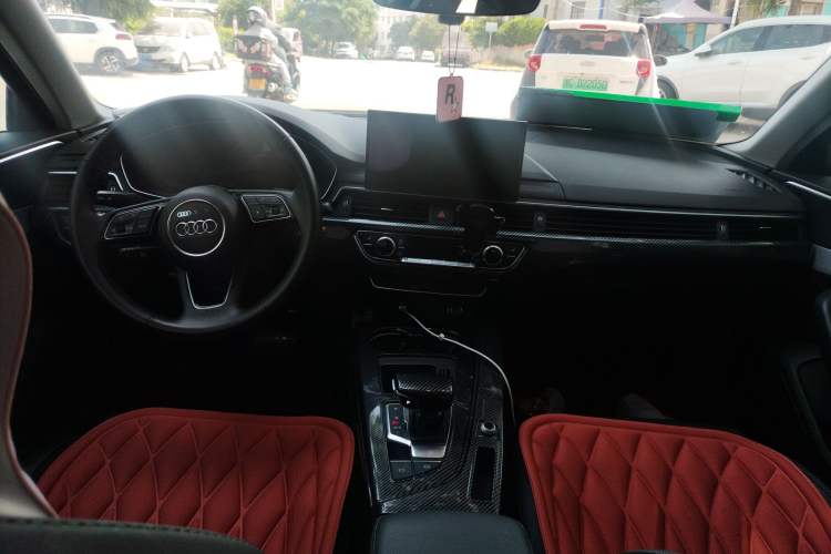 Used Audi A4L 2020 40 TFSI Luxury Dynamic Model
