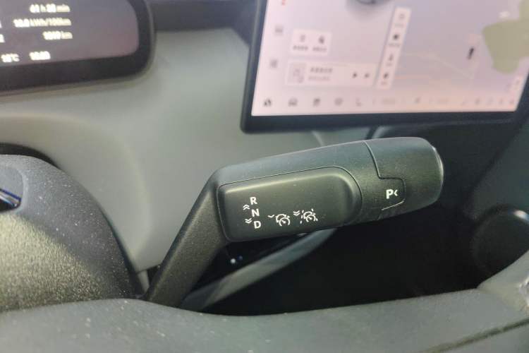 Used Zeekr MIX 2025 Intelligent Driving Version
