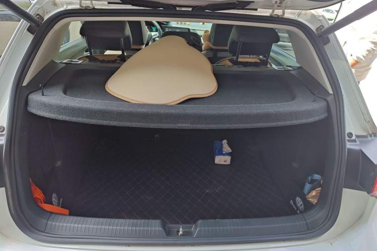 Used Volkswagen Golf 2023 Facelift 280TSI DSG Pro Trunk