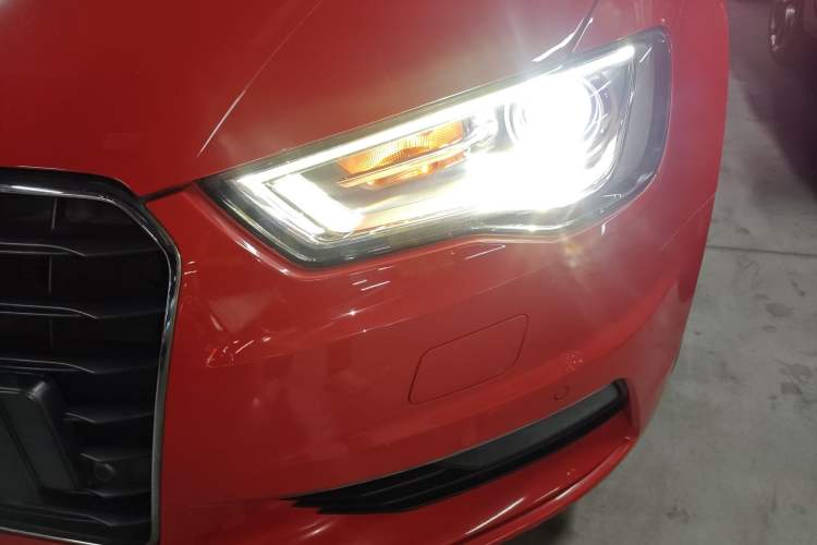 Used Audi A3 2016 Limousine 35 TFSI Prestige Edition Left Front Headlight