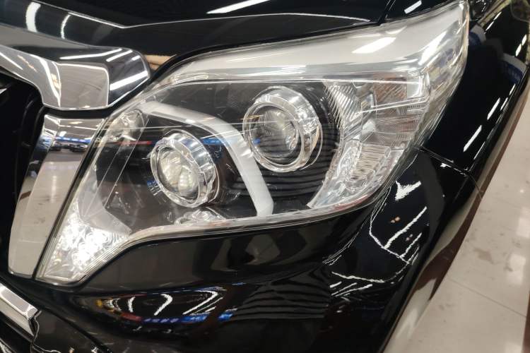 Used Toyota Prado 2016 2.7L Automatic Standard Edition Left Front Headlight