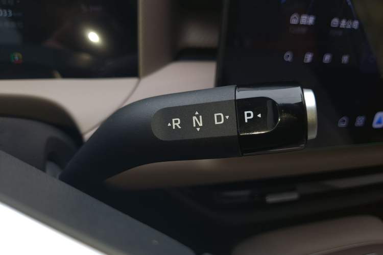 Used MG ES5 2025 525max Rear-Drive Intelligent Driving Version
