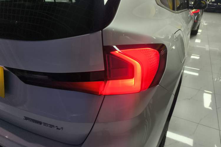 Used BMW X1 2024 sDrive25Li X Design Package
