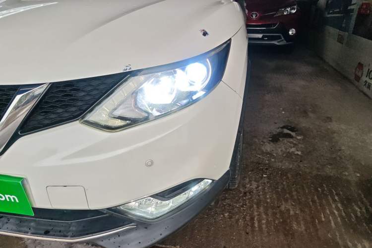 Used Nissan Qashqai 2017 2.0L CVT Elite Edition China V Standard Left Front Headlight
