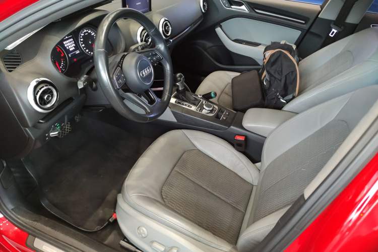 Used Audi A3 2018 30th Anniversary Edition Limousine 35 TFSI Fashion Model
