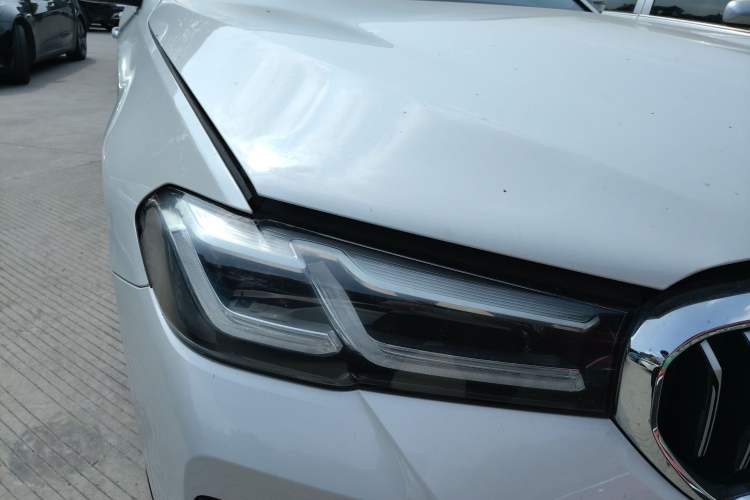 Used BMW 5 Series New Energy 2020 Mileage Upgrade Version 530Le Pioneer Edition Exterior 1