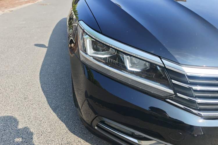 Used Volkswagen Passat 2015 1.8TSI Automatic Prestige Edition