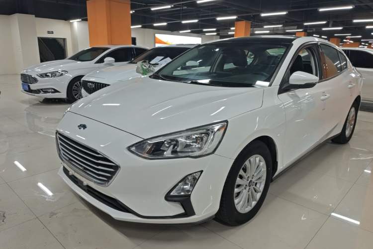 Used Ford Focus 2019 Sedan EcoBoost 180 Automatic Trend Edition Guazi used car, China used car export, Used car for sale, Used cars, Cheapest cars for sale