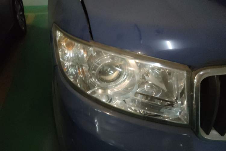 Used Jinbei New Hiace X30L 2019 1.5L Wealth Edition China VI SWC15M Right Front Headlight