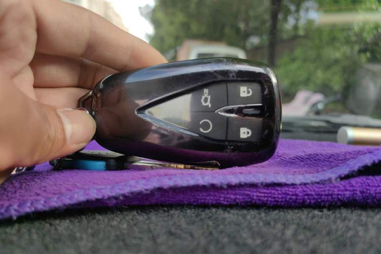 Used CHANGAN OSHAN X7 2021 1.5T Automatic Luxury Version Vehicle Key