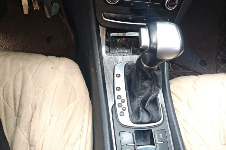 Used Roewe 550 2013 550D 1.8T Automatic Premium Edition