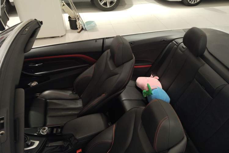 Used BMW 4 Series 2014 420i Convertible Sports Design Package
