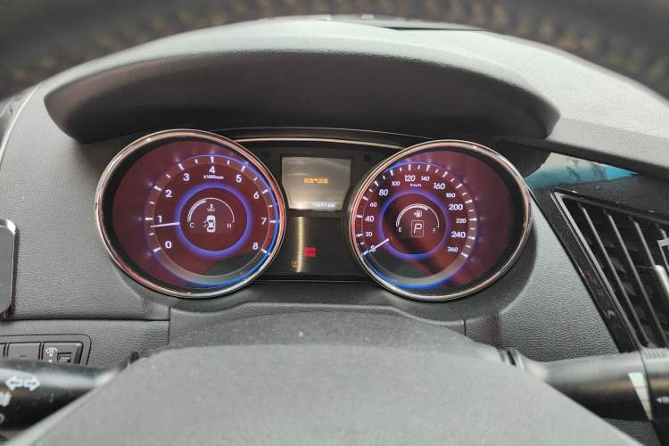 Used Hyundai Sonata 2015 Classic 2.0L Automatic Luxury Edition