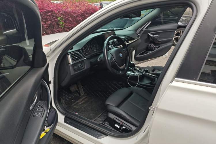 Used BMW 3 Series 2018 320Li Fashion Model Driver Seat