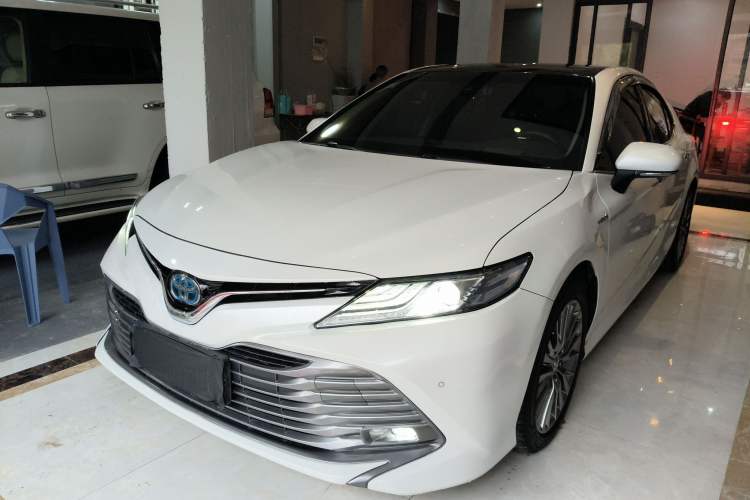 Used Toyota Camry 2018 Dual-Engine 2.5 HG Luxury Edition