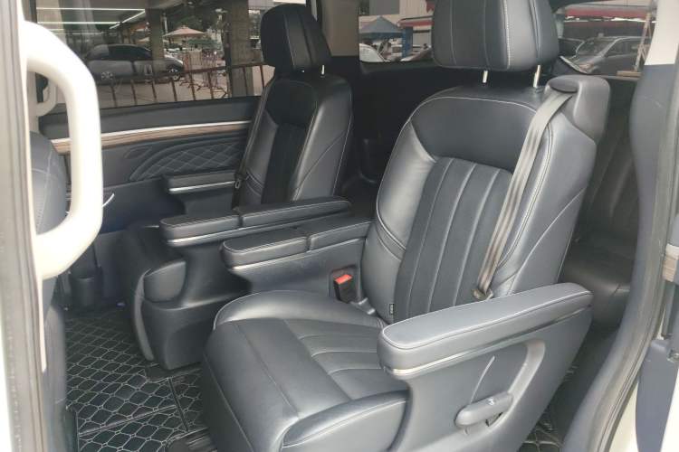 Used GAC Trumpchi M8 2018 320T Luxury Edition
