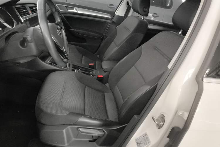 Used Volkswagen Golf 2019 280TSI DSG Comfort Version China V Standard
