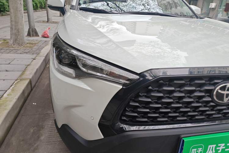 Used Toyota Corolla Cross 2024 2.0L Smart Electric Hybrid Dual-Engine Elite Edition Right Front Headlight