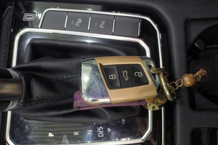 Used Volkswagen FAW-Volkswagen CC 2021 380TSI Striking Edition Vehicle Key