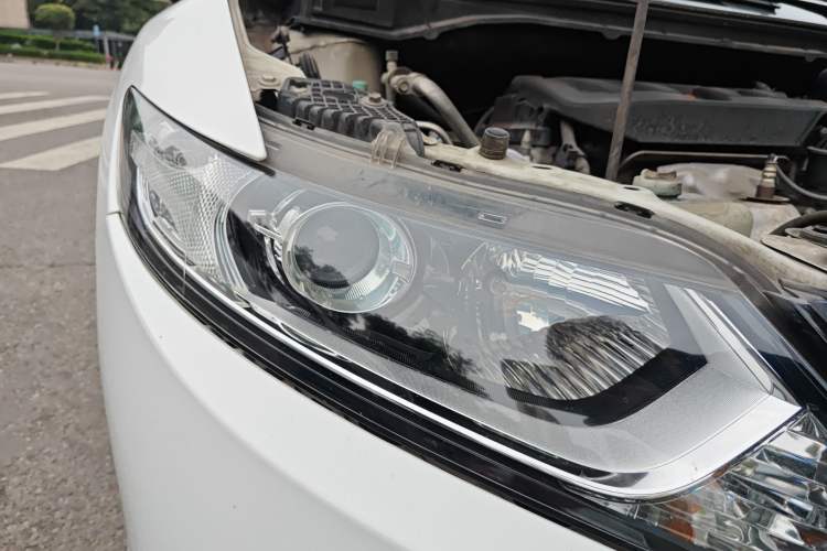 Used Honda Jade 2014 1.8L Automatic Comfort Elite Version 5 Seats
